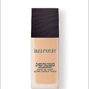 LAURA MERCIER FOUNDATION VANILLE